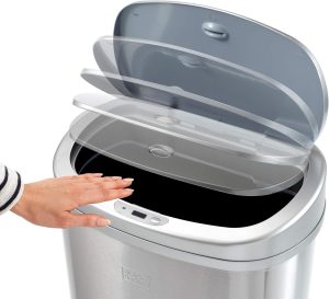 Kosh Plehrash BLACK+DECKER 50 Litra me Sensor Automatik dhe Mbyllje të Butë